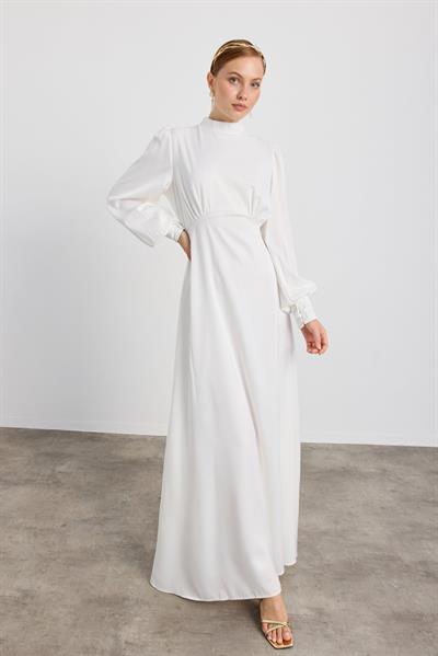 Beyaz Elena Elbise