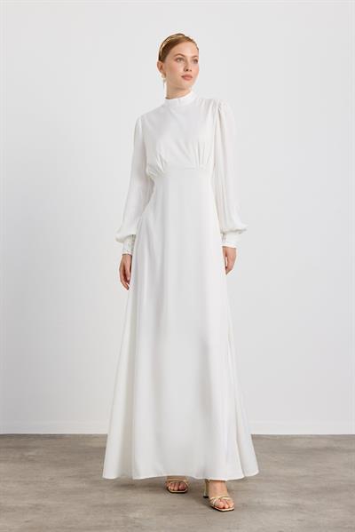 Beyaz Elena Elbise