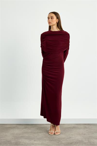 Bordo Omuz Detaylı Drape Elbise