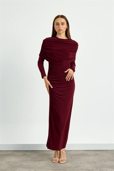 Bordo Omuz Detaylı Drape Elbise