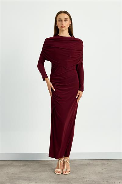 Bordo Omuz Detaylı Drape Elbise