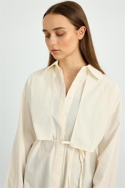 Ekru Rüzgarlık Detaylı Gömlek