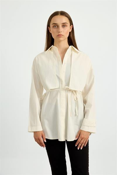 Ekru Rüzgarlık Detaylı Gömlek