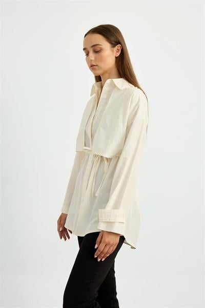 Ekru Rüzgarlık Detaylı Gömlek