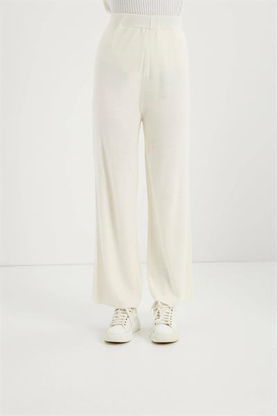 Ekru Triko Süveter Takım