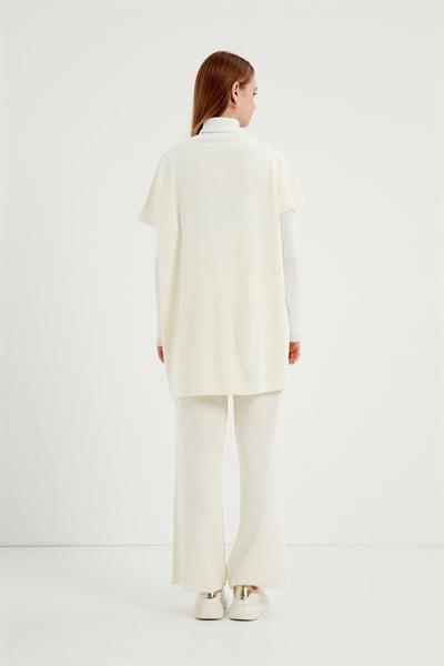 Ekru Triko Süveter Takım