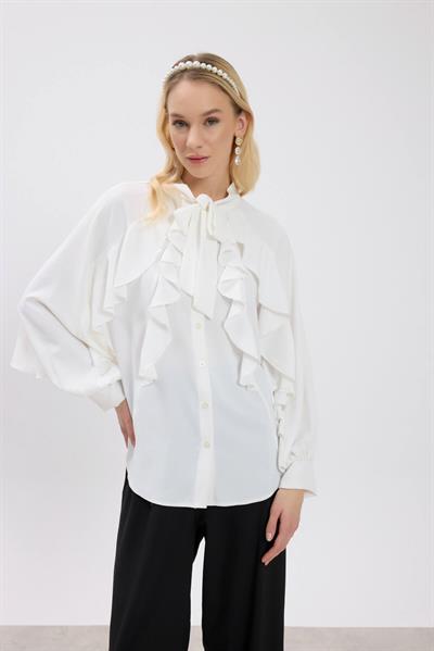 Ekru Volan Detaylı Gömlek