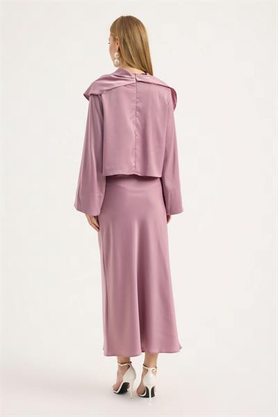 Gül Kurusu Volanlı Saten Bluz