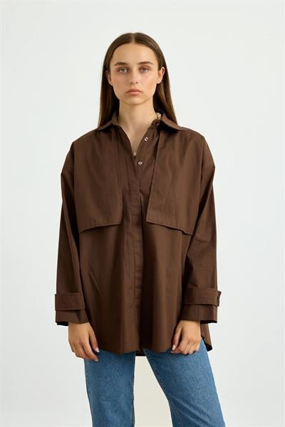 Kahverengi Rüzgarlık Detaylı Gömlek
