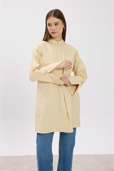 Krem Hakim Yaka Detaylı Cepli Tunik