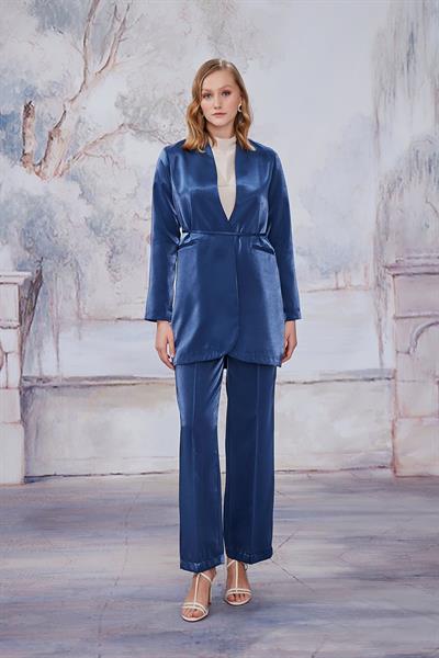 Lacivert Yakasız Blazer Ceket Takım