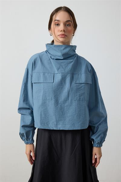 Mavi Yaka Detaylı Paraşüt Sweat