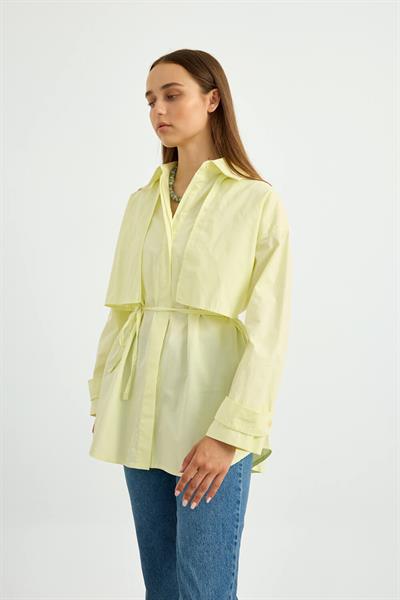 Sarı Rüzgarlık Detaylı Gömlek