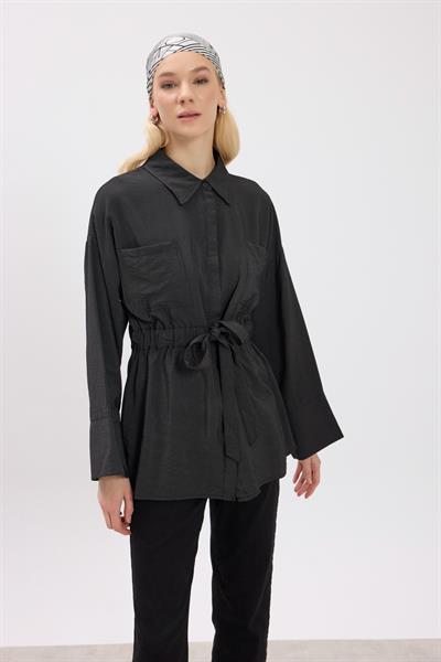 Siyah Çift Cepli Bağlamalı Gömlek
