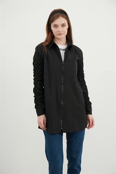 Siyah Fermuar Detaylı Gömlek