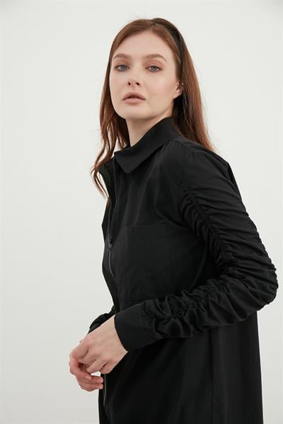 Siyah Fermuar Detaylı Gömlek