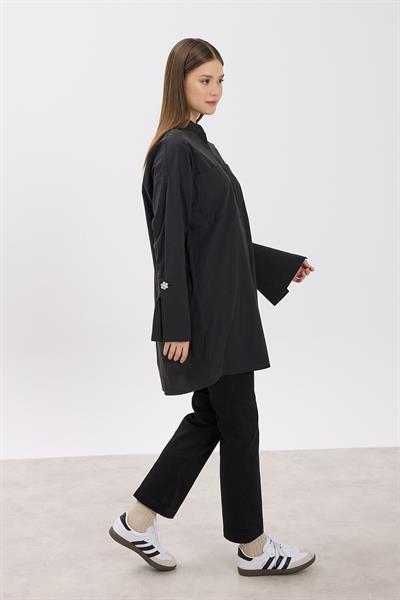 Siyah Hakim Yaka Detaylı Cepli Tunik
