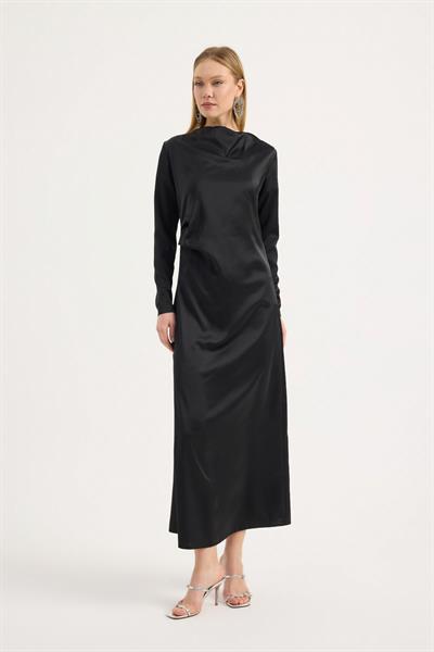 Siyah Saten Drape Elbise