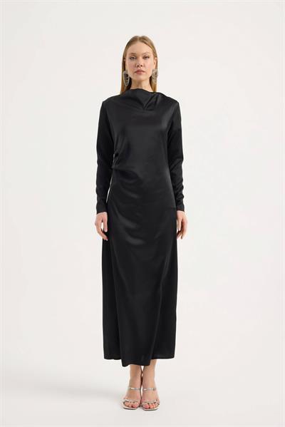 Siyah Saten Drape Elbise