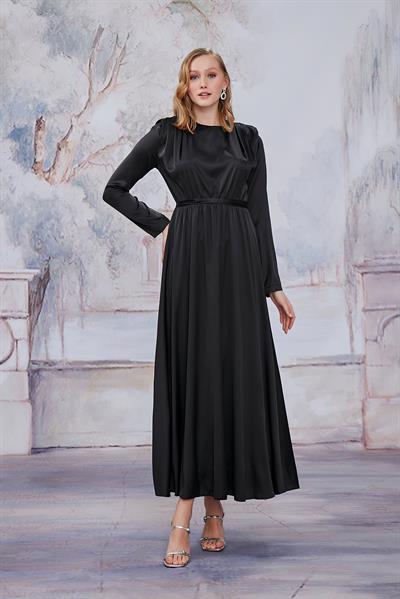 Siyah Saten Vatkalı Elbise