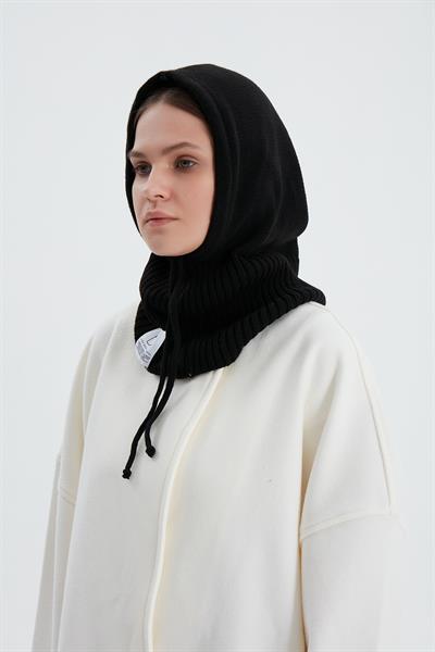 Siyah Yarı Fitilli Triko Bere