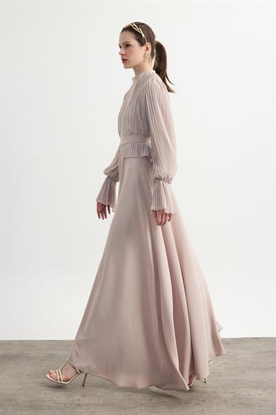 Taş Rengi Bedeni Piliseli Krep Şifon Elbise