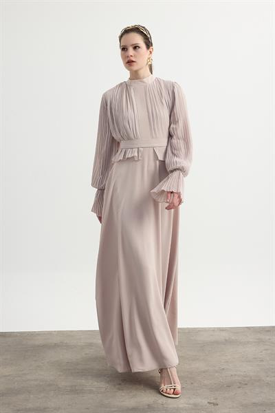 Taş Rengi Bedeni Piliseli Krep Şifon Elbise