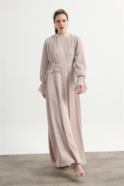 Taş Rengi Bedeni Piliseli Krep Şifon Elbise
