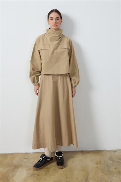 Vizon Yaka Detaylı Paraşüt Sweat