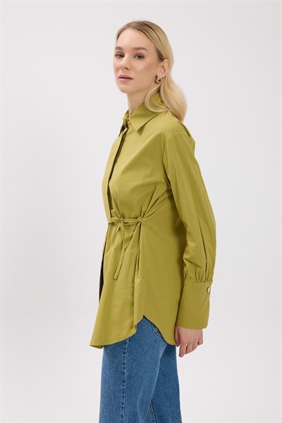 Yeşil Bağlama Detaylı Klasik Yaka Gömlek