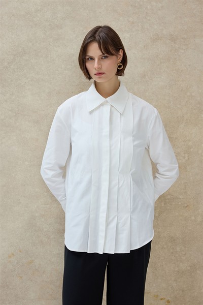 Beyaz Nevara Gizli Dikiş Detaylı Gömlek 