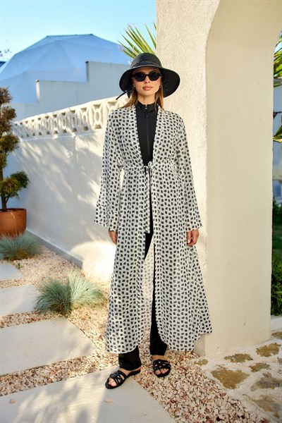 Beyaz-Siyah Monogram Desenli Pareo Kimono