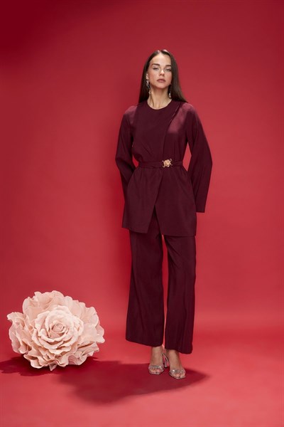 Bordo Rubus Gül Kemer Detaylı Pantolon Takım