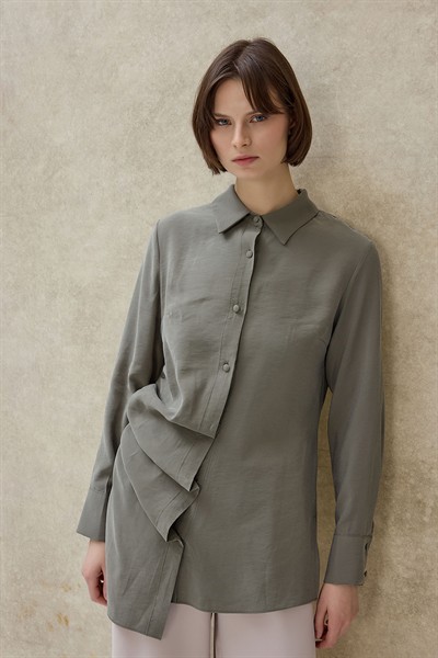 Haki Runa Pileli Asimetrik Gömlek 