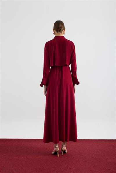 Mürdüm Manşet Detaylı Piliseli Elbise