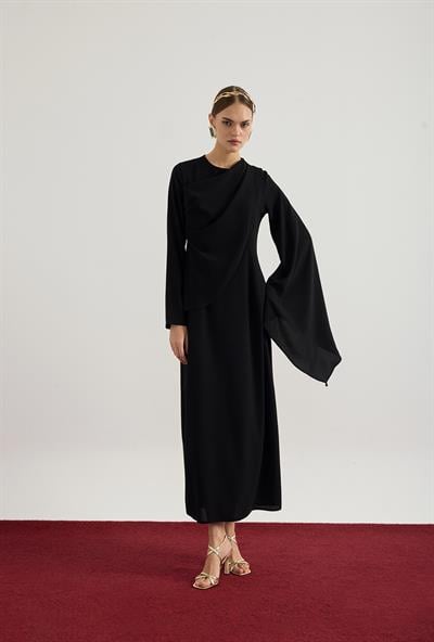 Siyah Asimetrik Elbise