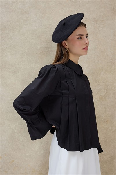 Siyah Liza Kolu Bağcıklı Gömlek 