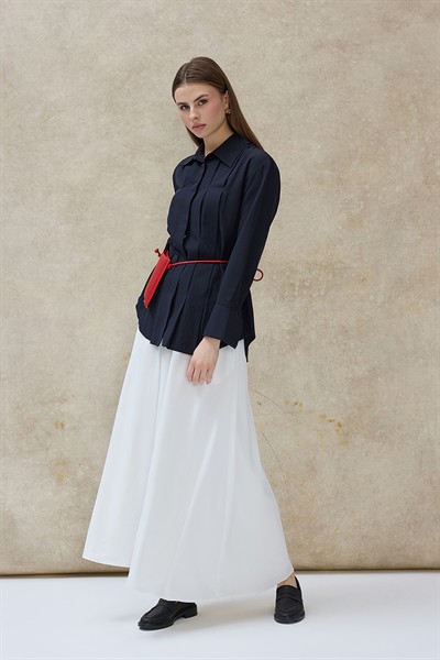 Siyah Nevara Gizli Dikiş Detaylı Gömlek 