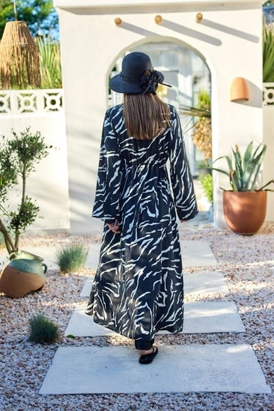 Zebra Pareo Kimono