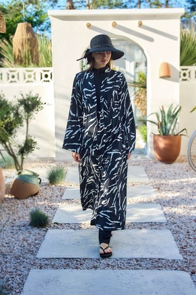 Zebra Pareo Kimono