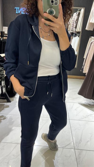 EŞOFMAN TAKIMI LACİVERT