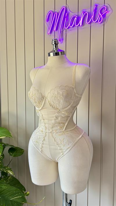 Ekru Balenli Çiçek Desenli Tül Bodysuit