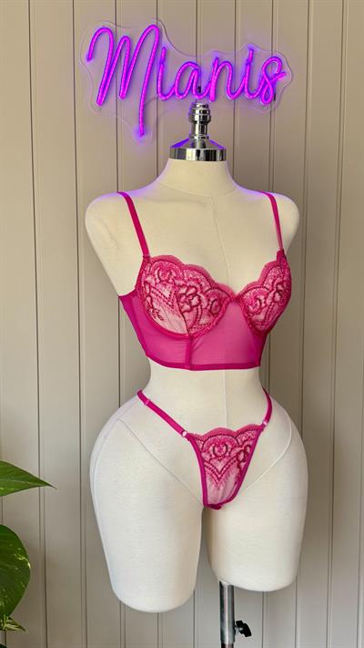 Fuşya Bralet Payetli Takım