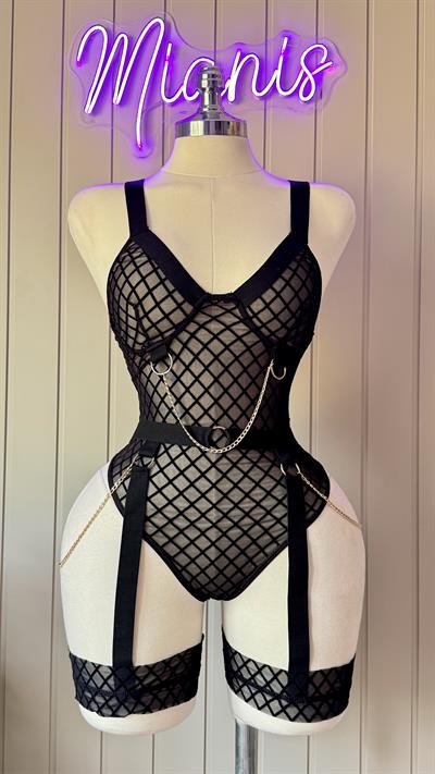 Siyah File Desenli Zincirli Jartiyer Bodysuit 