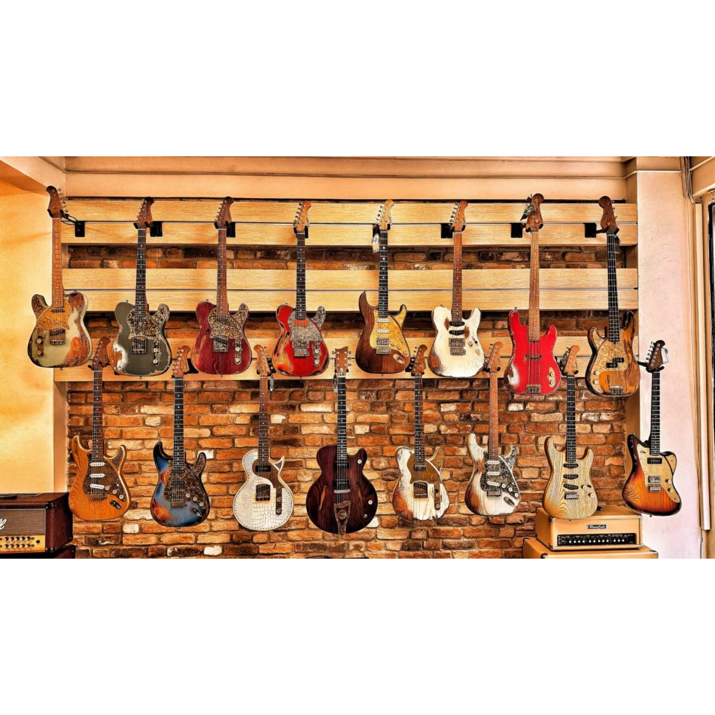 Paoletti Guitars Aria Music