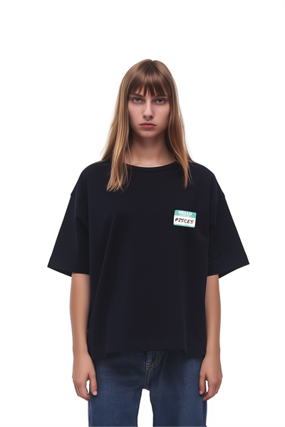 Kadın Oversize Siyah T-Shirt Balık Burcu