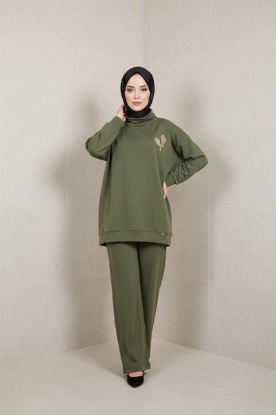 25KD6002 Takım-Haki