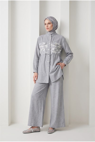Çiçek Desenli Beli Büzgülü Tunik ve Geniş Paça Pantolonlu Takım İndigo 26YT6156