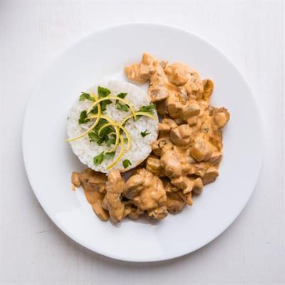 %35 Yağlı Sıvı Kreması 1 Litre – Profesyonel Pasta & Mutfak Kullanımı