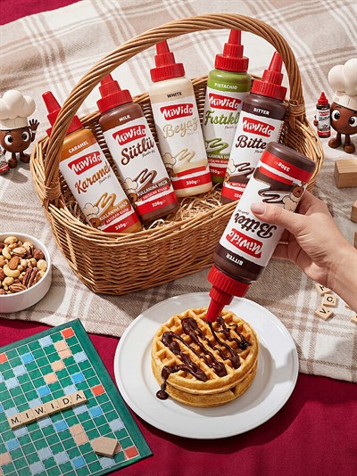 MİWİDA Bitter Çikolata Sos - Pratik Waffle, Pankek, Krep, Kruvasan ve Tatlı Sosu 330 Gr